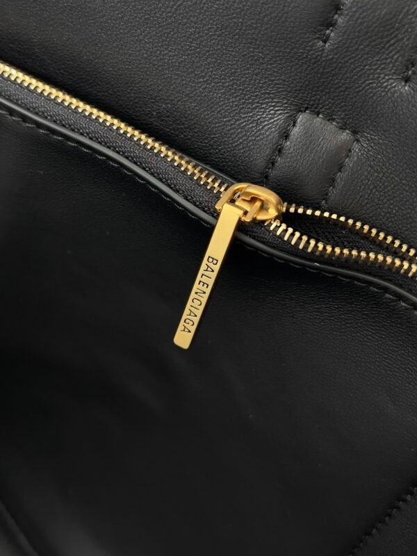 Balenciaga Bel Air Bag - 图片 4